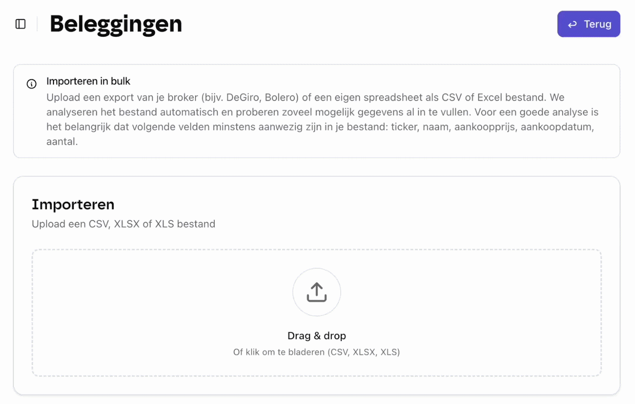 Animatie die toont hoe je een exportbestand importeert in Lucro